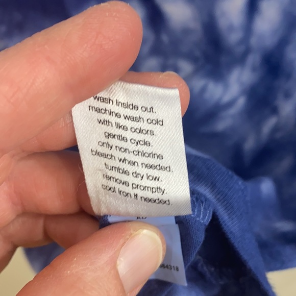 Elizabeth and James tie-dye tee - Picture 5 of 6